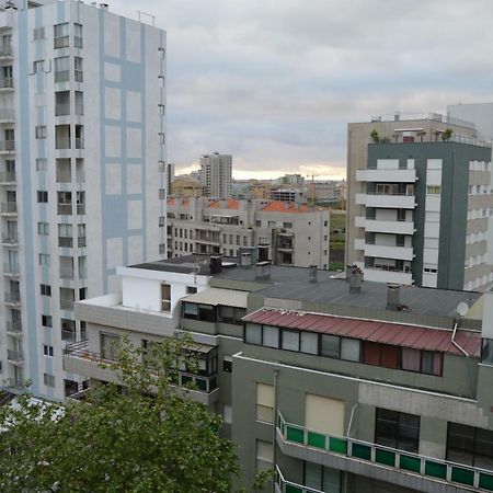 Apartamento Norton De Matos โปโว เดอ วาร์ซิม ภายนอก รูปภาพ